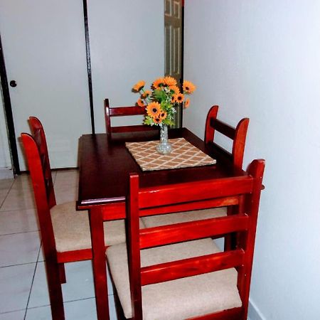 Central Oaklands Kingston Apt Luaran gambar
