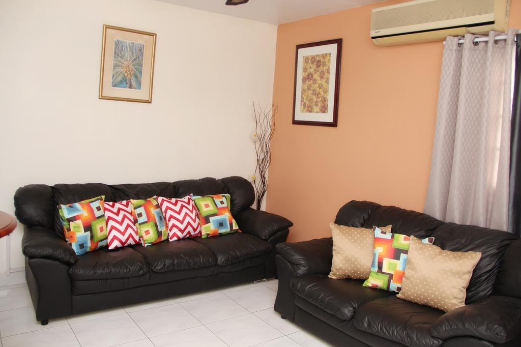 Central Oaklands Kingston Apt Luaran gambar