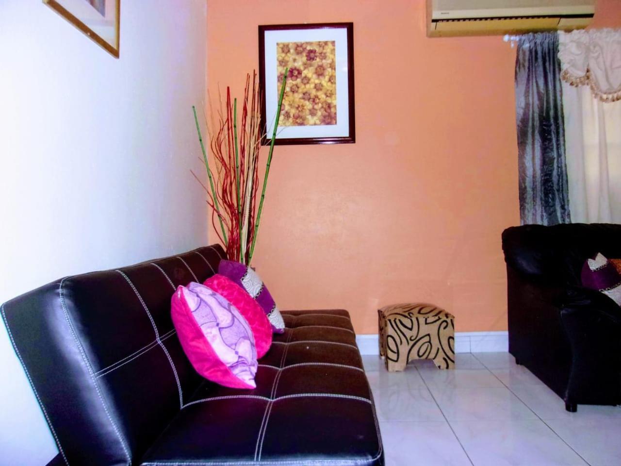 Central Oaklands Kingston Apt Luaran gambar