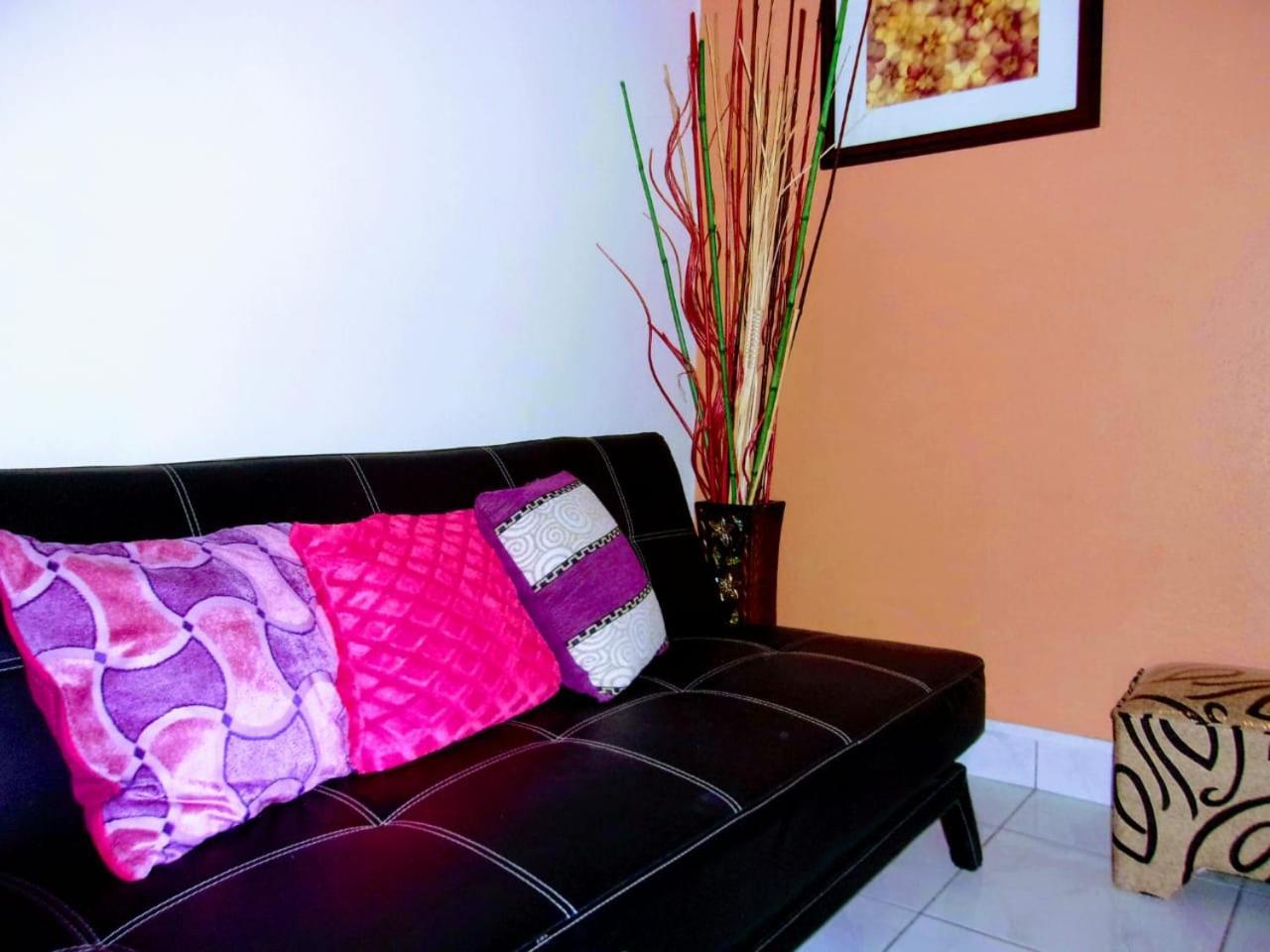 Central Oaklands Kingston Apt Luaran gambar