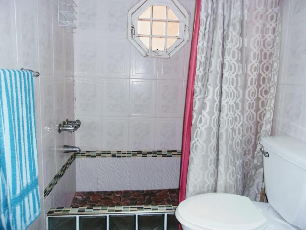 Central Oaklands Kingston Apt Luaran gambar